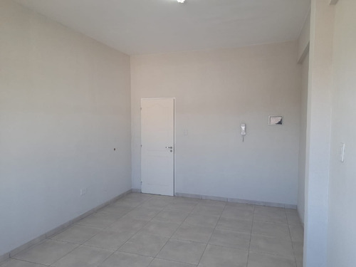 Oficina En Alquiler En Merlo Norte