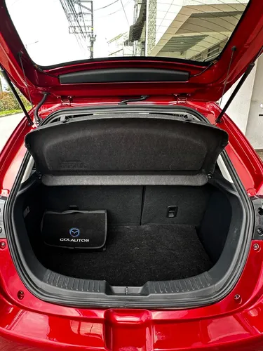 Mazda 2 TOURING AUTOMÁTICO