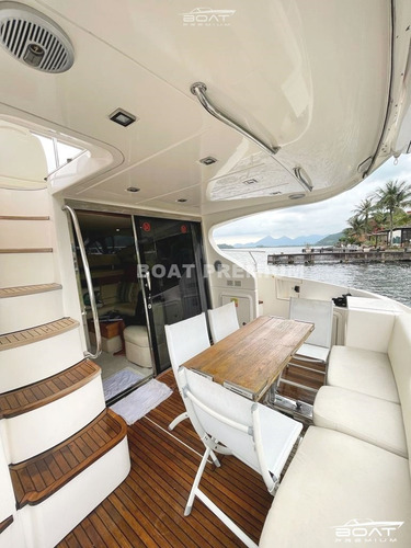 Imagem 4 de 11 de Azimut 43, 2011, 2x Cummins 480hp - Intermarine - Ferretti