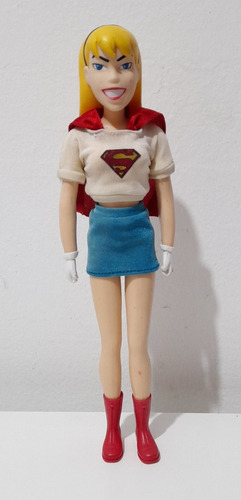 Supergirl Superman Serie Animada Hasbro 28 Cm (rosario)