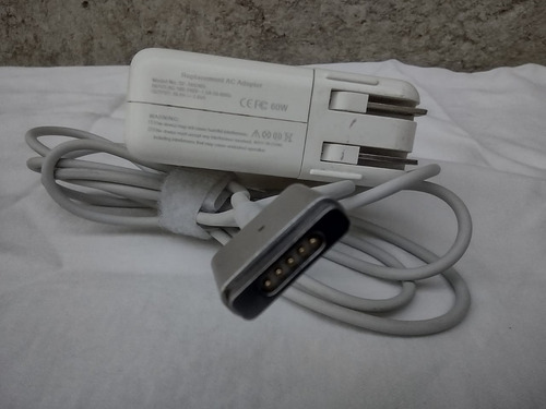 Fuente De Poder Apple A1343 Note Book Blanco (Usado)