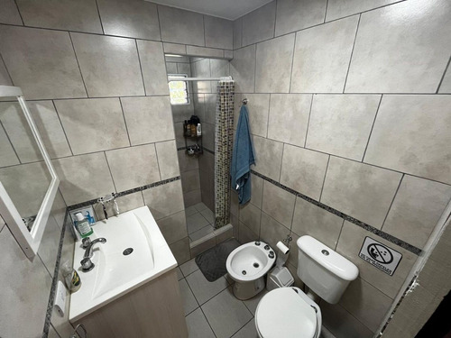 Venta De Casa + Monoambiente En La Caleta