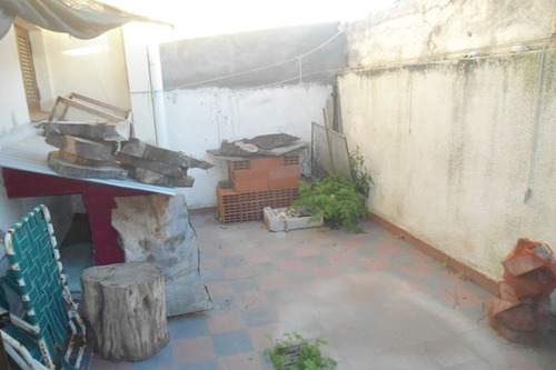 Imagen 19 de 20 de Depto Interno Ubicado En La Planta Baja 2 Ambientes Con Patio Propio Con Parrilla Sobre Avenida 3
