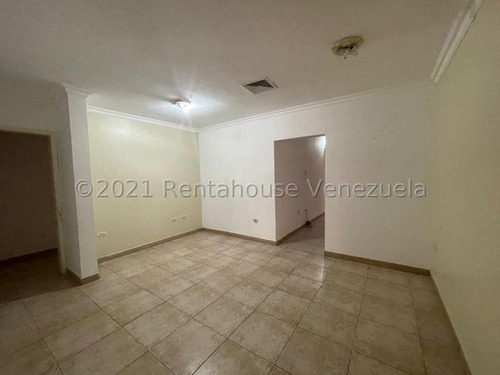 Imagen 7 de 9 de Casa En Venta En Judibana. Los Taques