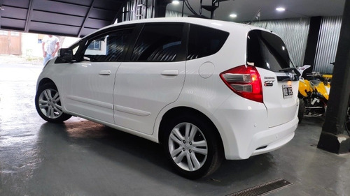 Imagen 9 de 15 de Honda Fit 2015 1.5 Ex-l Mt 120cv Impecable Oportunidad !!!!
