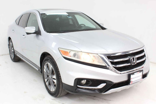 Imagen 7 de 12 de Honda Crosstour 2014 6 Cilindros