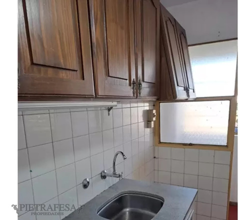 Apartamento En Alquiler, 2dorm, 1baño. La Blanqueada.