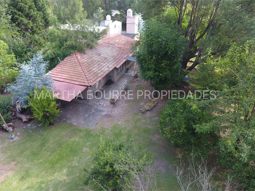 Casa Quinta En Venta Ubicado En Parque Exaltación, Exaltación De La Cruz, G.b.a. Zona Norte