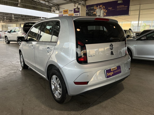 Imagem 4 de 9 de Volkswagen Up! 1.0 12v E-flex Move Up!