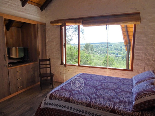 Mainimbú En Villa Serrana