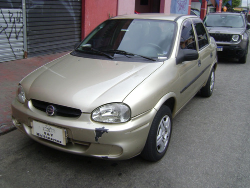 Chevrolet Corsa Classic 1.0 Life Flex Power 4p