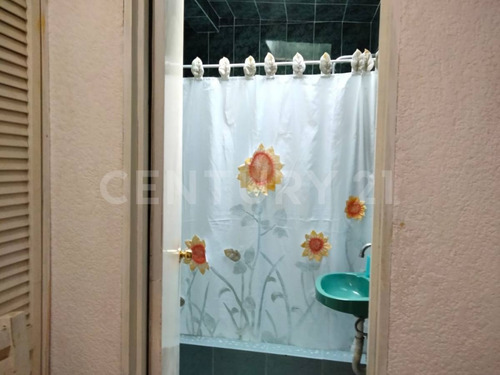 Imagen 13 de 21 de Casa En Venta Villa De Las Flores