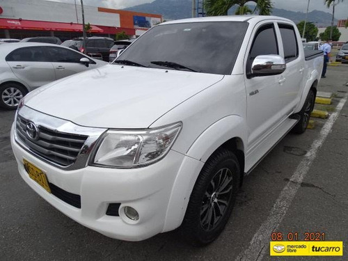 Toyota 2.7 Hilux