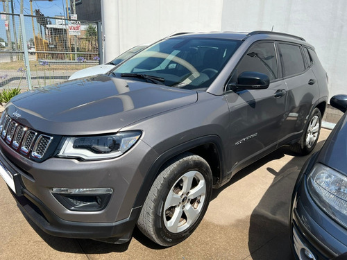 Imagen 4 de 25 de Jeep Compass Sport Manual 2.4 - Brian Avalos