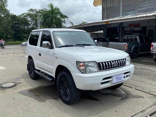 Imagen 2 de 7 de Toyota Prado 2007 2.7cc Sumo 4x4