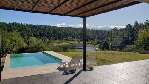 Casa Sobre El Lago Los Molinos En Potrero De Garay, Córdoba