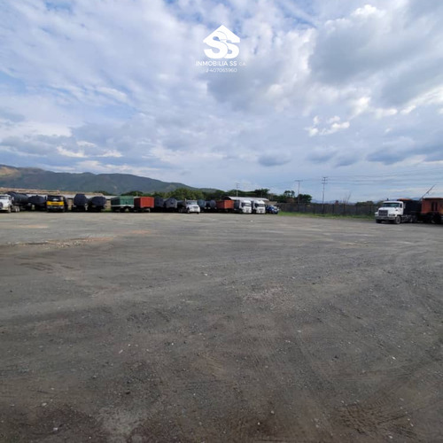 Se Vende Terreno Con Galpón - Cagua - Aragua