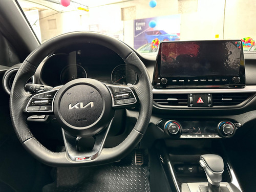 Kia Forte 4p GT Line L4/2.0 Auto
