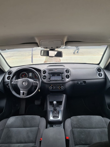 Imagem 11 de 15 de Volkswagen Tiguan 2.0 Tsi 16v Turbo Gasolina 4p Tiptronic