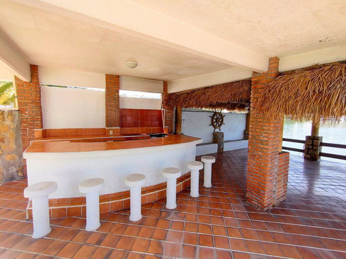 Casa En Privada En Tequesquitengo, Jojutla, Morelos - Ham-581-cp