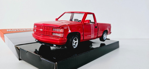 1:24 Camioneta Chevrolet 454 Ss Pick Up  Motor Max  A Escala