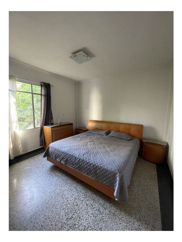 Venta . Apartamento. El Bosque. Caracas. Af