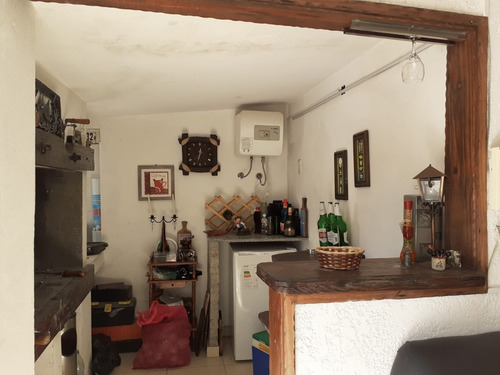 Venta, Excelente Ubicacion, 3 Dormitorios, Barbacoa!!