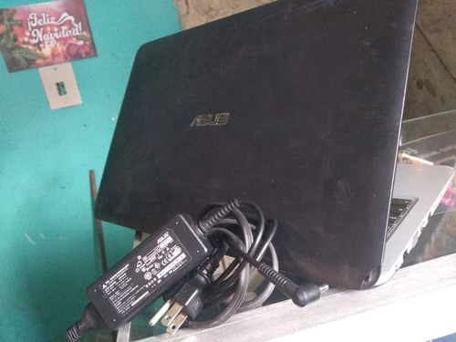 Laptop Asus X556ua 15,6 Core I5 6200u 2.8 / 4gb Ram / 250gb (Usado)