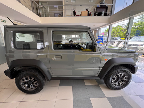 Suzuki Jimny 1.5 Glx At
