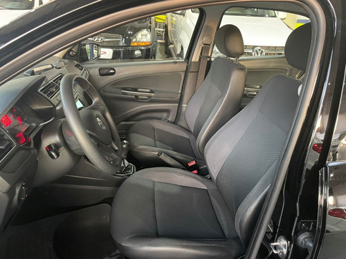 Volkswagen Voyage 1.6 Msi Total Flex 4p
