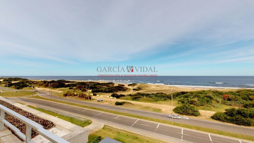 Imagen 1 de 26 de Edificio Blue Marine Venta De Apartamento 3 Dormitorios En Playa Brava, Punta Del Este