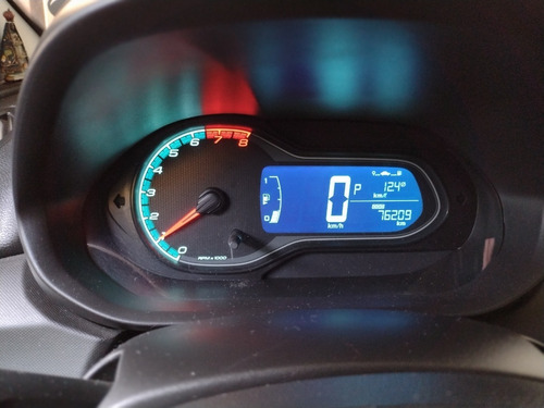 Imagem 7 de 10 de Chevrolet Onix Ltz 1.4 2016 Automático