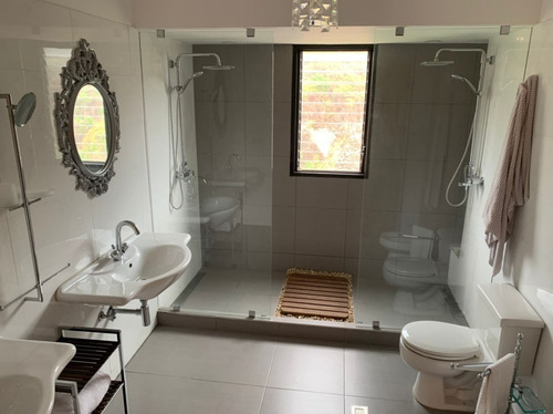 Imagen 13 de 14 de Fernando Perez Alquila Apartamento De Lujo En El Parral Res Isla Coral , Valencia Carabobo