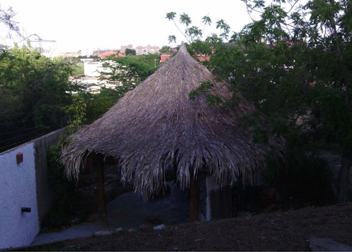 Casa En Venta Playa Moreno, Isla De Margarita