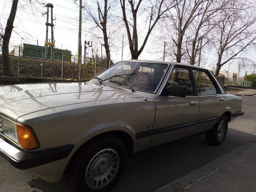 Imagen 5 de 15 de Ford Taunus Ghia