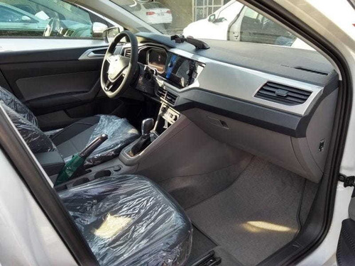 Volkswagen Virtus Highline 200 Tsi