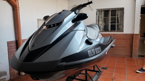 Moto De Agua Yamaha Vxs 1.8 2014 Aspirada Con Trailer