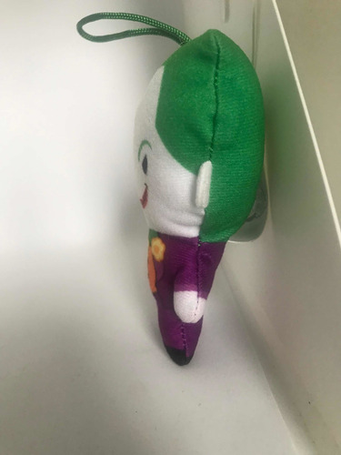 Imagen 3 de 6 de Jocker Guasón Payaso Enemigo Batman Peluche Original