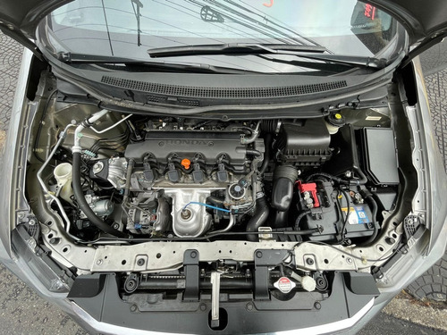 Imagem 9 de 10 de Honda Civic 2.0 Lxr 16v 2014