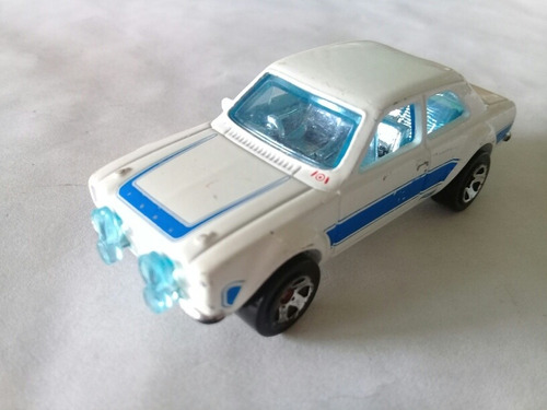 Hot Wheels 70 Ford Escort Rs1600 Retro Blanco 