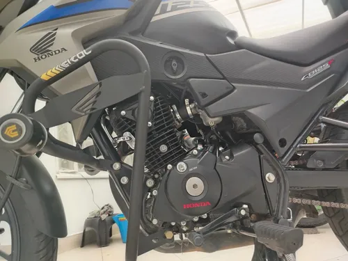 Vendo Moto Como Nueva.