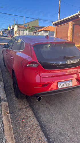 Volvo V40 2.0 T4 Dynamic Aut. 5p