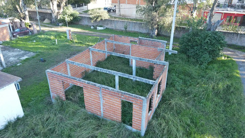 Vendido - En Venta Lote Con Mejora En Barrio Cerrado Las Moras De Jose C. Paz - Escritura Inmediata Y Financia