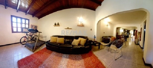 Imagen 5 de 13 de Remax Arena Vende Casa En La Arboleda Nueva Esparta - #remaxarena
