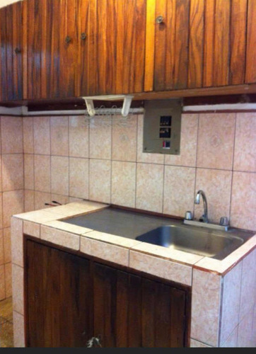 Imagen 3 de 3 de Se Alquila Apartamento A Un Costado Este Del Liceo Ema Gambo