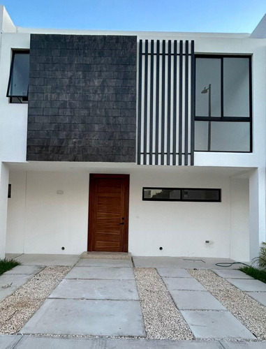 Casa En Condominio En Venta En Arbolada, Benito Juárez, Quintana Roo