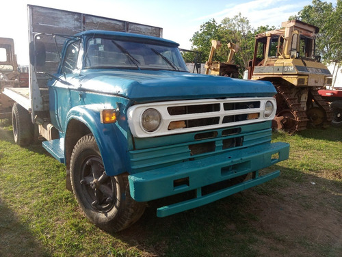 Dodge 800