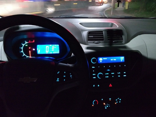 Chevrolet Spin 1.8 Advantage 8v Flex 4p Automático
