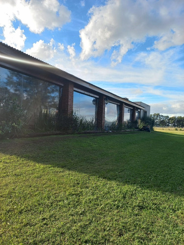 Imagen 30 de 30 de Hermosa Casa Con Pileta En Barrio Cerrado Los Fresnos Uribelarrea