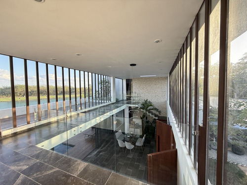 Casa En Venta En Cabo Norte, Vista Al Lago, Mérida Yucatán
